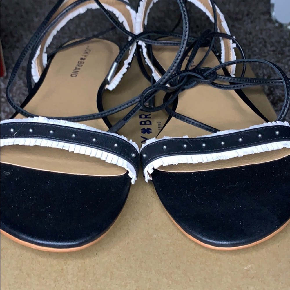 Lucky Brand black Ivoti Sandals